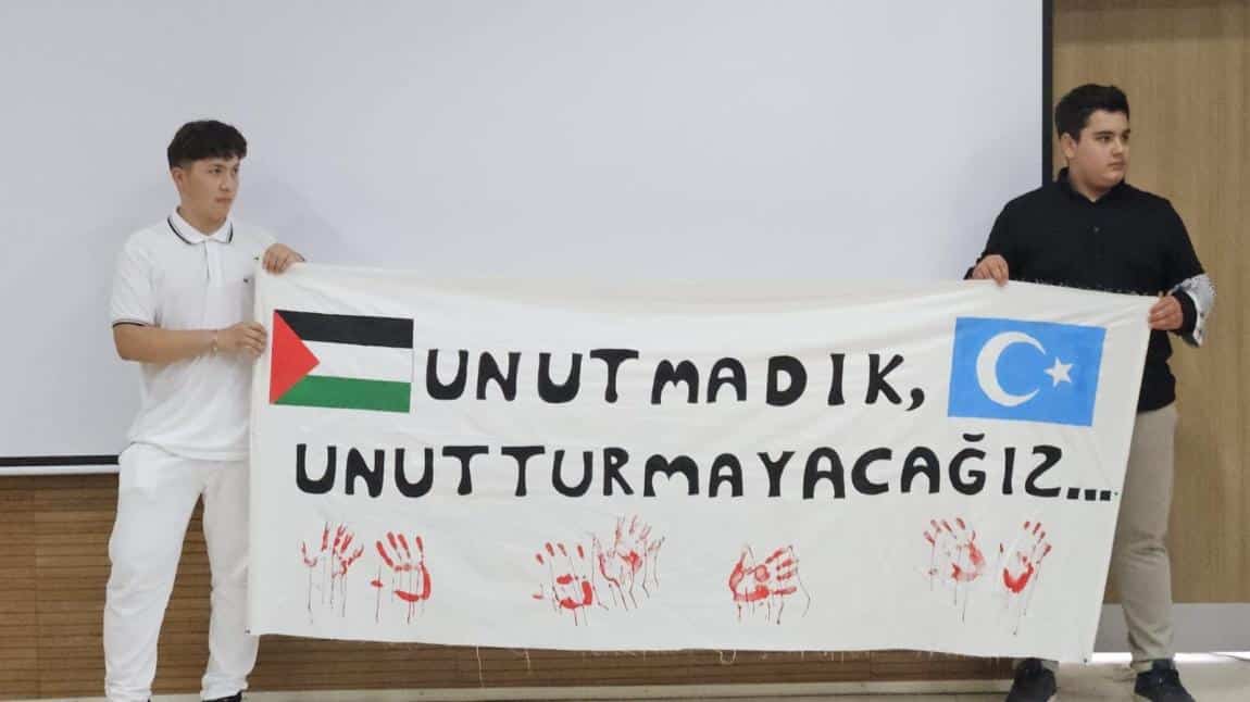 DOĞU TÜRKİSTAN VE FİLİSTİN ZULMÜ FARKINDALIK PROGRAMI DÜZENLEDİK